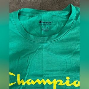 Champion T-shirt (XL)
